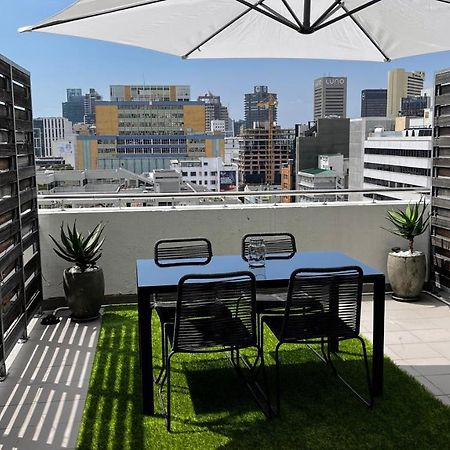Modern Luxury Studio With Breathtaking City Views - No Load Shedding Кейптаун Екстериор снимка