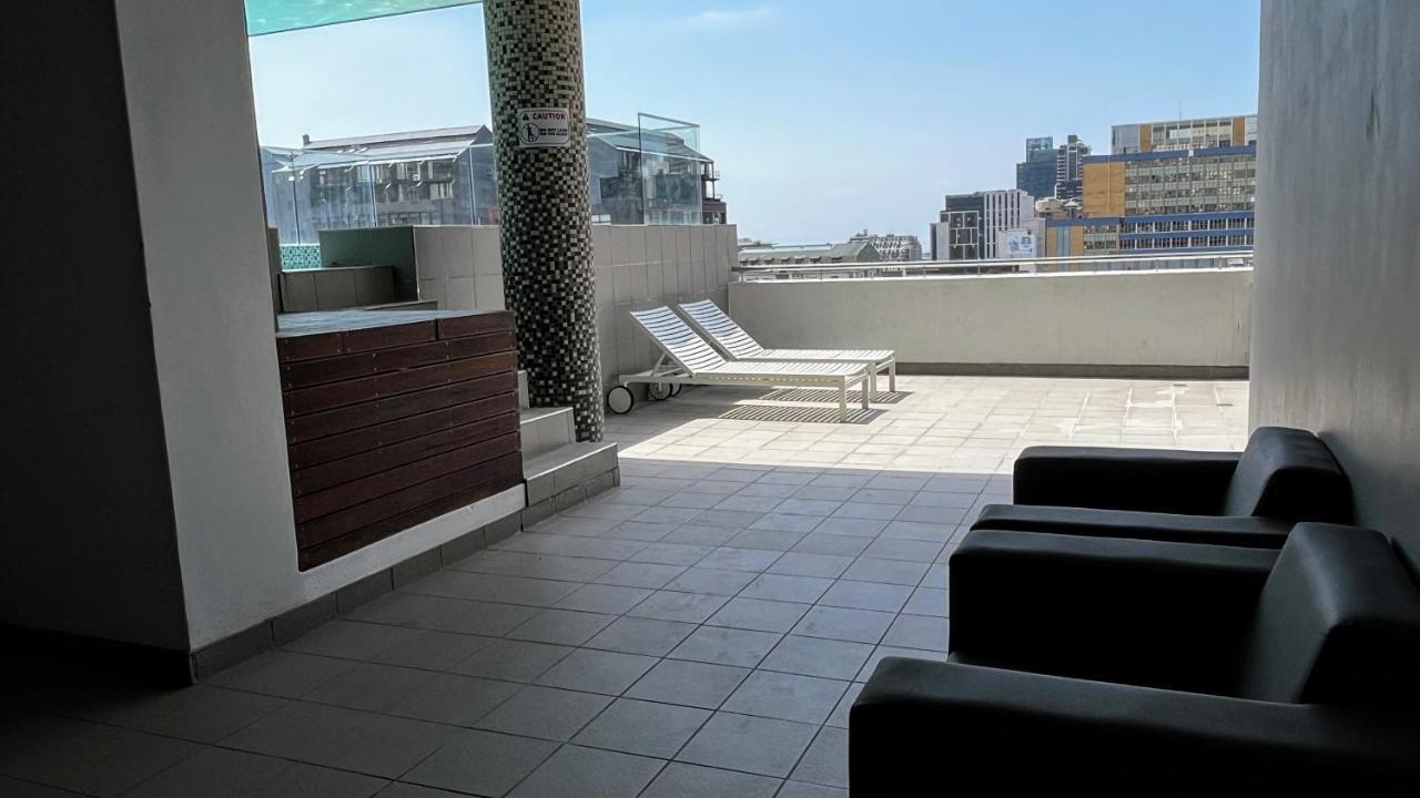 Modern Luxury Studio With Breathtaking City Views - No Load Shedding Кейптаун Екстериор снимка
