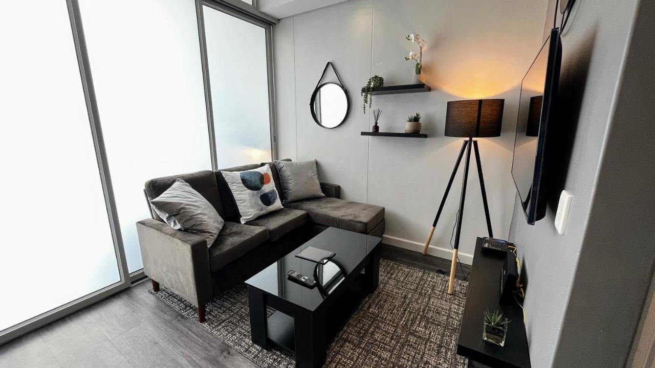 Modern Luxury Studio With Breathtaking City Views - No Load Shedding Кейптаун Екстериор снимка