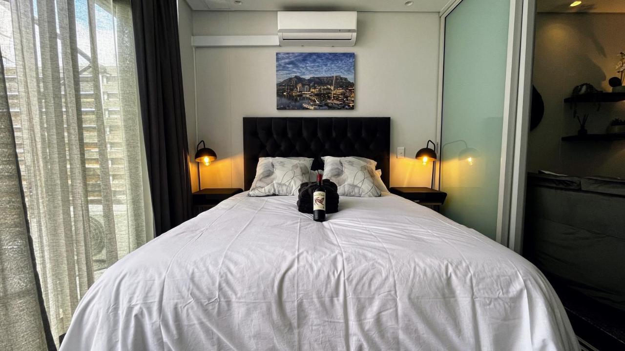 Modern Luxury Studio With Breathtaking City Views - No Load Shedding Кейптаун Екстериор снимка