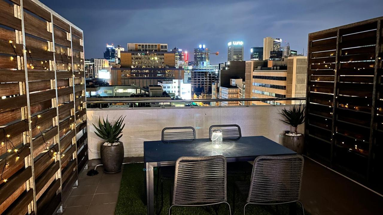 Modern Luxury Studio With Breathtaking City Views - No Load Shedding Кейптаун Екстериор снимка