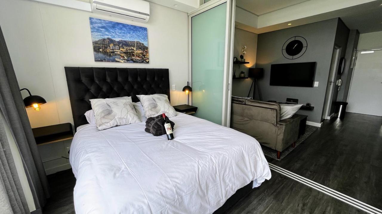 Modern Luxury Studio With Breathtaking City Views - No Load Shedding Кейптаун Екстериор снимка