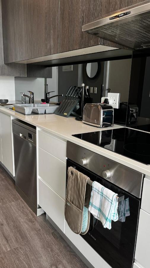 Modern Luxury Studio With Breathtaking City Views - No Load Shedding Кейптаун Екстериор снимка