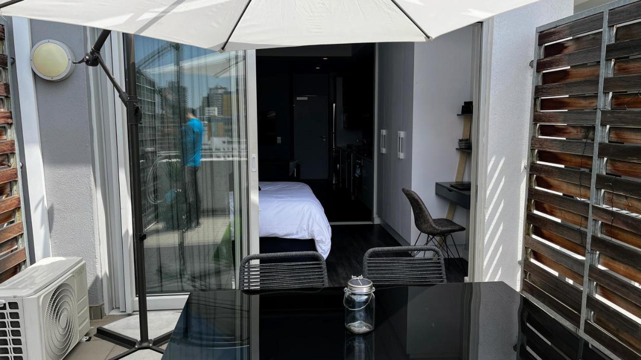Modern Luxury Studio With Breathtaking City Views - No Load Shedding Кейптаун Екстериор снимка