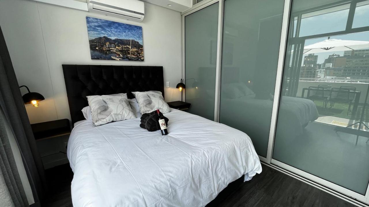 Modern Luxury Studio With Breathtaking City Views - No Load Shedding Кейптаун Екстериор снимка